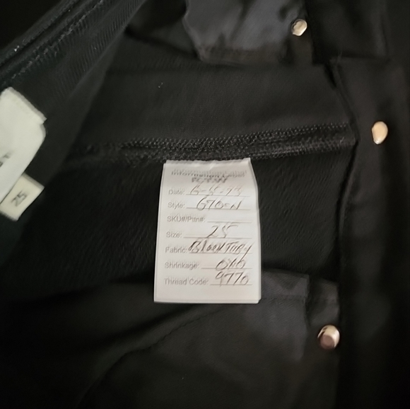 DL1961 Alma Skirt Midi Black Terry Size 25 Sample - Picture 8 of 13